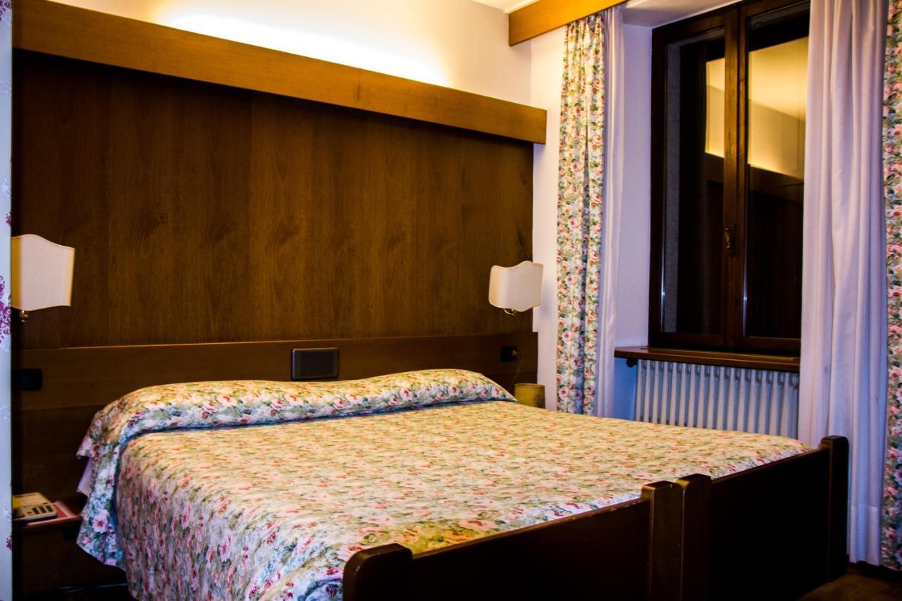 Hotel Carlone Breguzzo Eksteriør billede